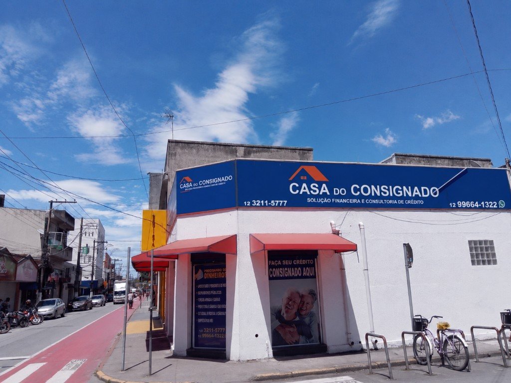 Fachada da Casa do Consignado em Caraguatatuba